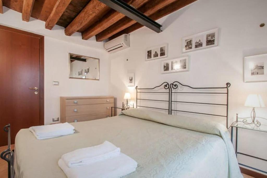 Emmalu Apartment Venesia Bagian luar foto